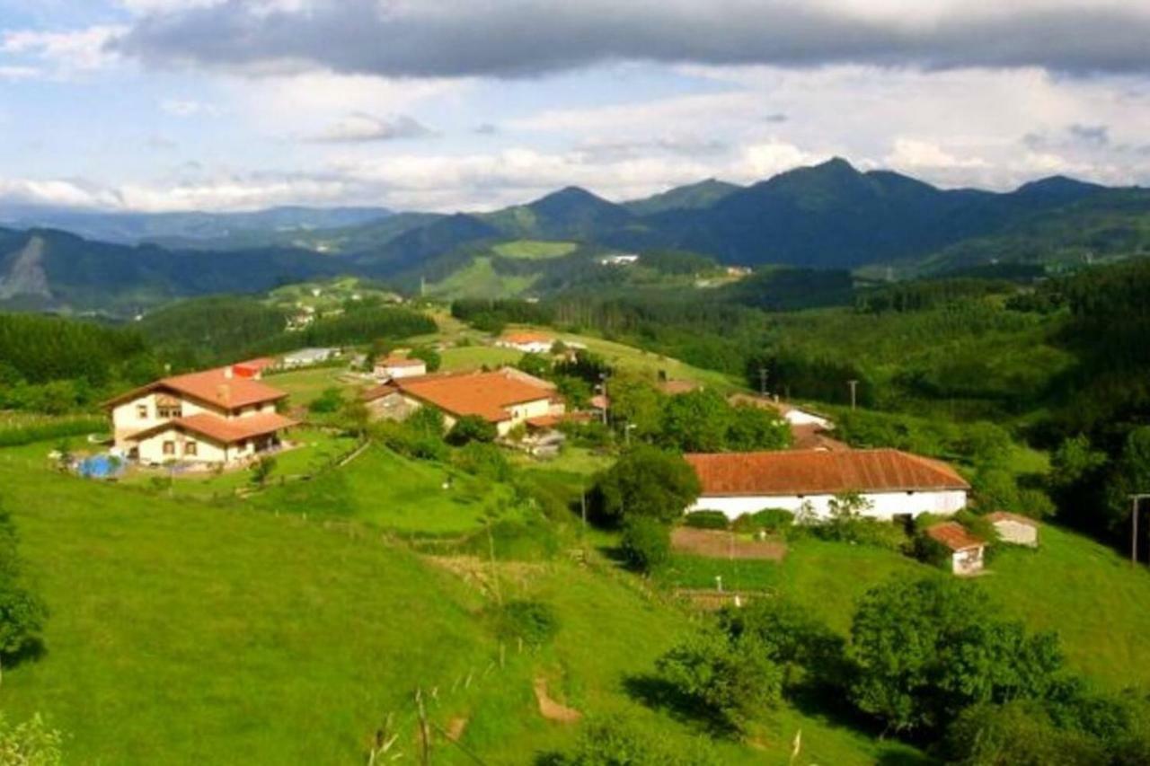 Intxaurti Etxea Apartment Mallavia Luaran gambar